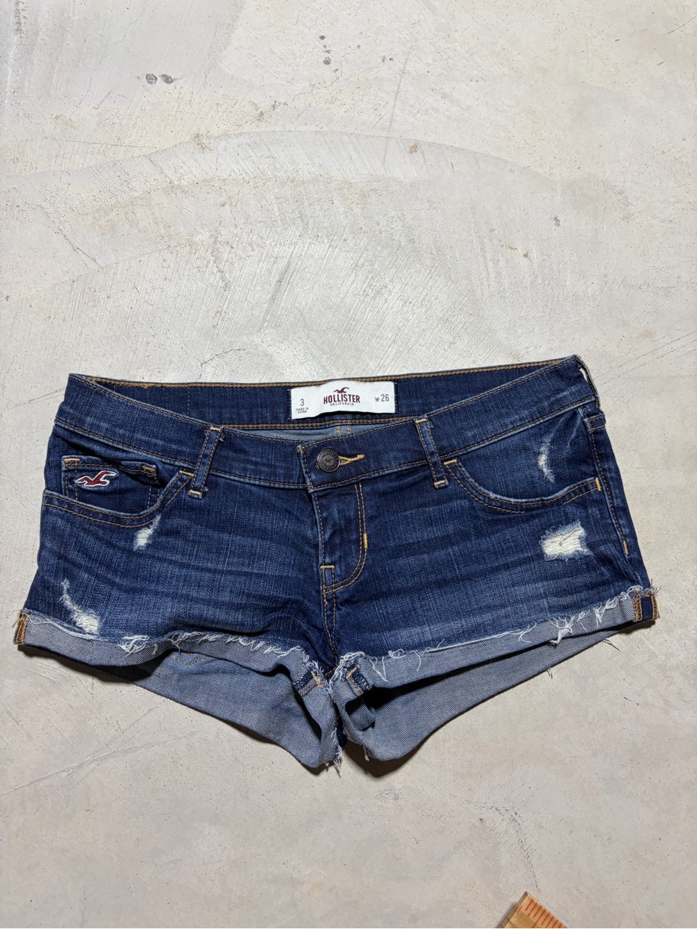Hollister Distressed Low-Rise Denim Cutoff Shorts 3 26